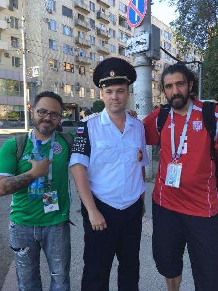 Болельщику из Аргентины помогли вернуть фотоаппарат