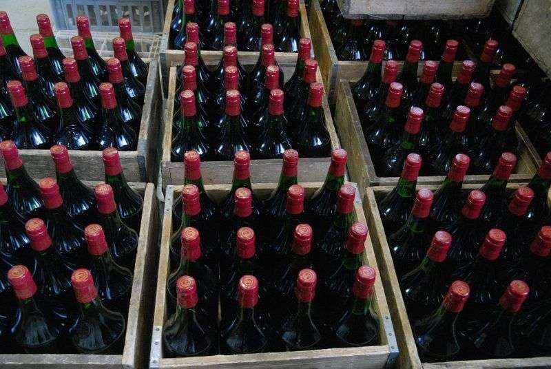 Два волгоградца идут под суд за подпольную продажу элитного алкоголя