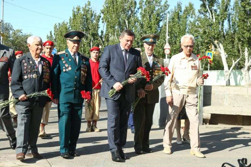 Ветераны почтили память жертв бомбардировки Сталинграда