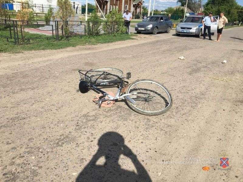Под Волгоградом пьяный водитель на Ниве насмерть сбил велосипедистку
