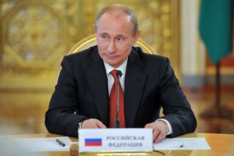 Президент России рассказал об особом и душевном отношении к женщинам в стране