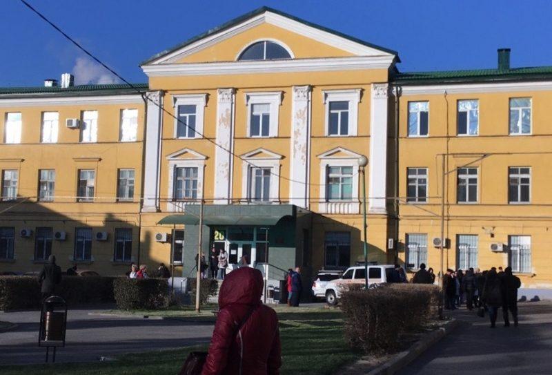 В Волгограде загорелась областная больница
