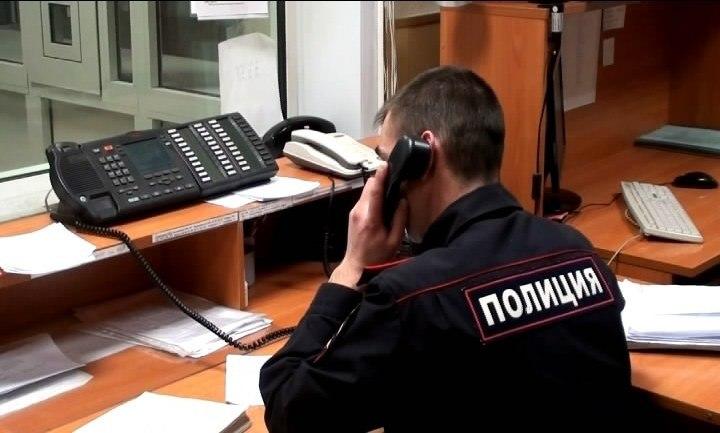 В Волгограде безработные супруги похитили в спортмагазине куртку