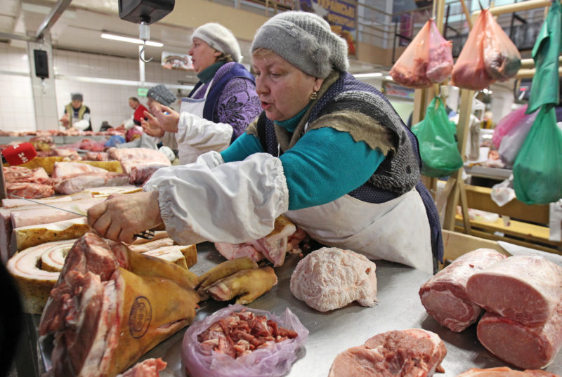 Стало известно, сколько сомнительного мяса изъяли в регионе в 2018 году