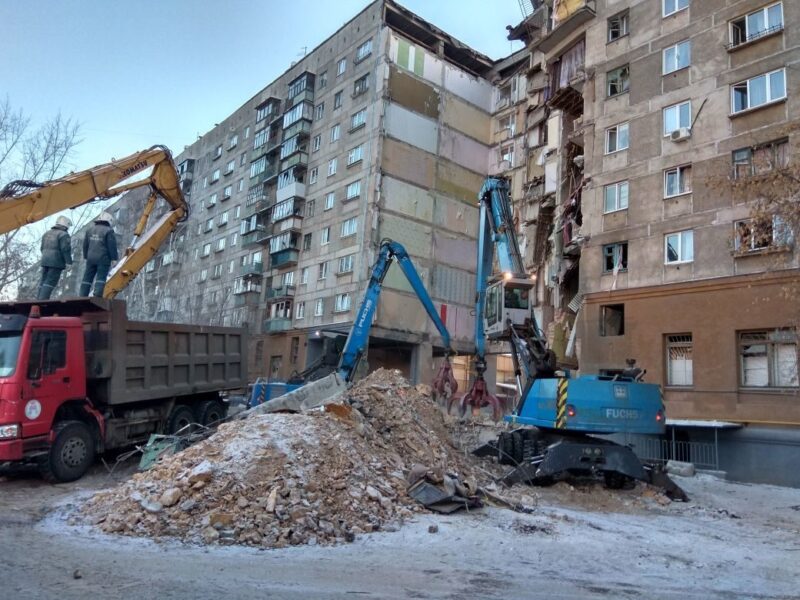 39 погибших: МЧС завершило поисковую операцию в Магнитогорске