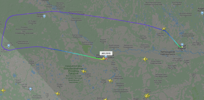 Рейс Сургут — Москва экстренно сел в Ханты-Мансийске после ЧП на борту