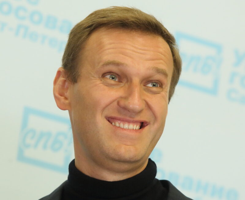Навальный приписал Соболь чужие заслуги по открытию уголовного дела по факту отравления детей