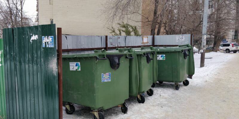 «Управление отходами – Волгоград» приобрело 18 бункеров для мусора