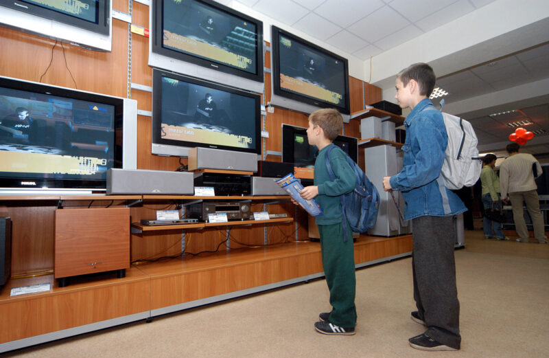Депутаты Госдумы хотят закрепить “22-ю кнопку” за муниципальными телеканалами