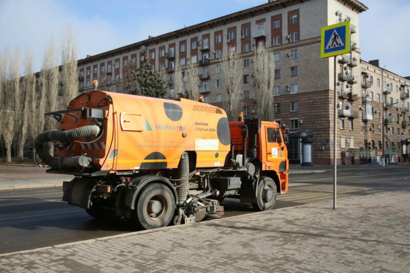 В центре Волгограда ожидается массовая эвакуация автомобилей
