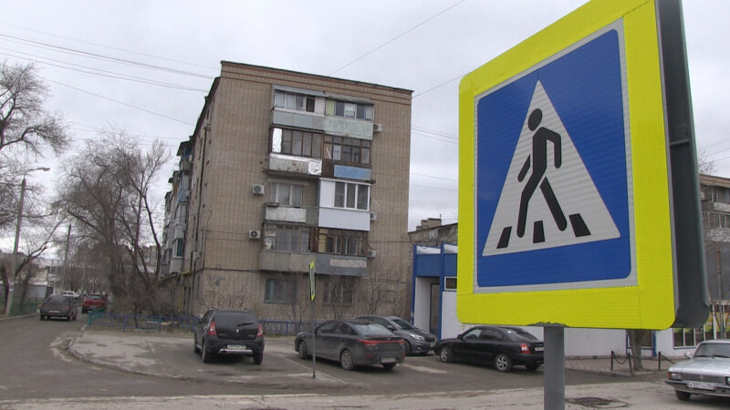 30-летний водитель сбил и бросил на дороге волгоградскую школьницу