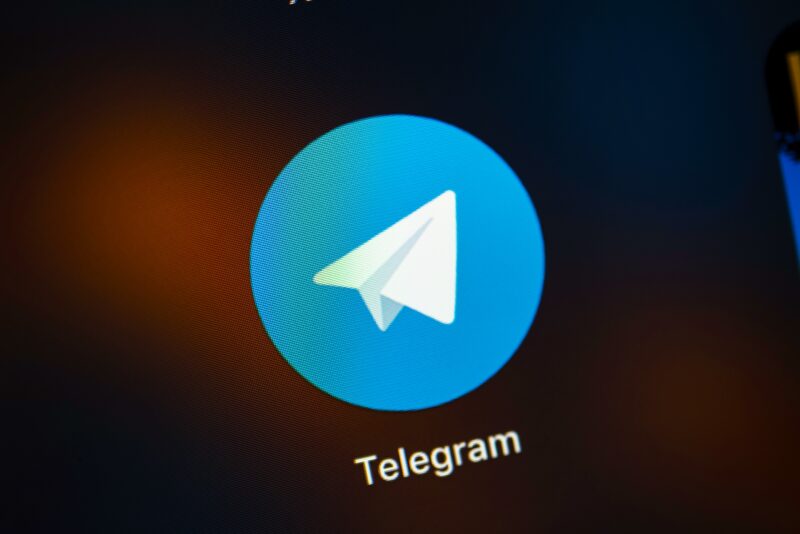 Блокировки не помогли: аудитория Telegram растёт и перестаёт быть “гиковой”