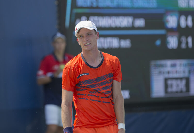 Алексей Ватутин вышел в финал квалификации турнира “Roland Garros”