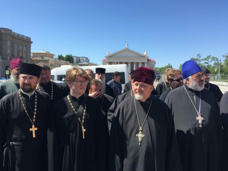 Более 140 священников соберутся в Волгограде перед строящимся храмом Александра Невского