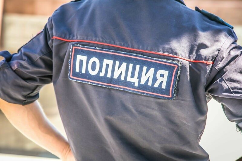 В Волгограде полицейские с поличным задержали воров-рецидивистов