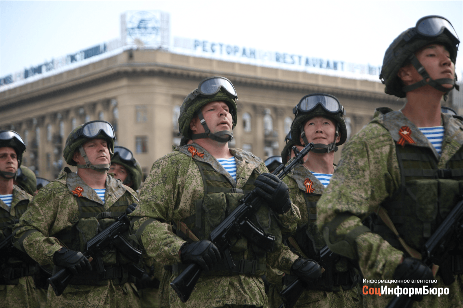 В москве есть военное положение. 9 Армия РФ. Россияне о войне с Украиной. 9 Мая мобилизация.