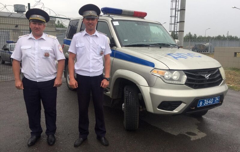 Волгоградские полицейские выручили беременную москвичку