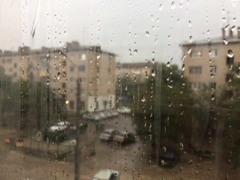 Синоптики спрогнозировали дожди и похолодание в Волгограде