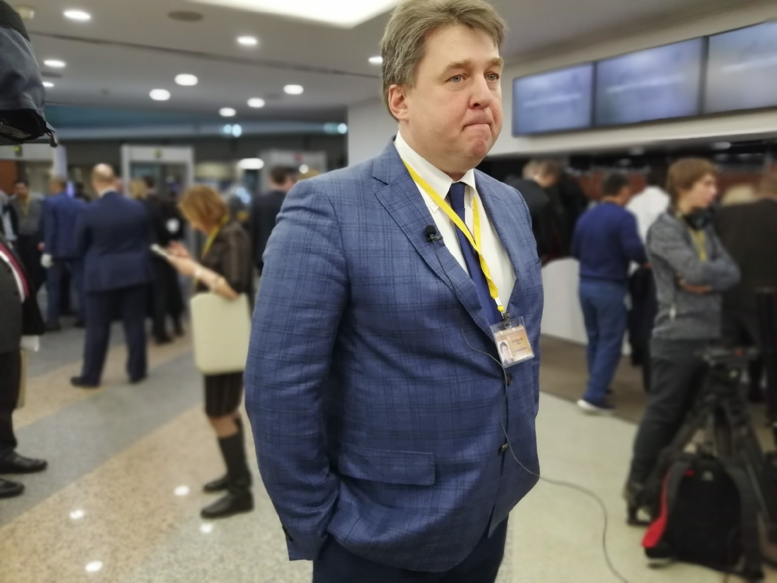 «Похлопать по спине»: Зачем журналисты приехали на пресс-конференцию Путина