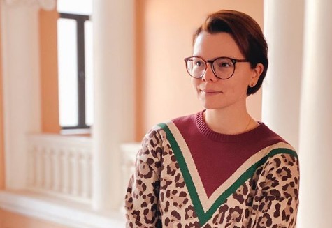 «Уже не любовница»: 30-летняя Татьяна Брухунова стала пятой женой Петросяна