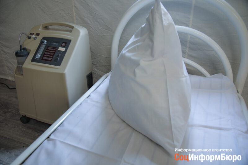 Жительница Волгоградской области отсудила у больницы компенсацию за доставку тел погибших от коронавируса родственников