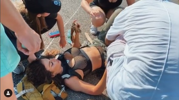 «Я не могла дышать»: Анна Седокова выложила видео своего жесткого падения на лицо