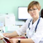 Лекарство эффективное, но его не много: власти рассказали о применении препарата от коронавируса в Волгоградской области