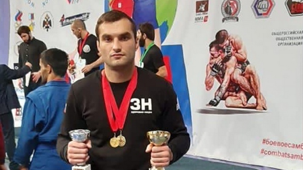 Спортсмен из Волжского привез победу с чемпионата мира по боевому самбо