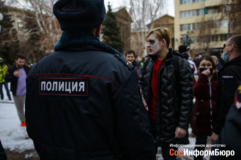 Протест и наказание: чем поплатились митингующие в Волгограде
