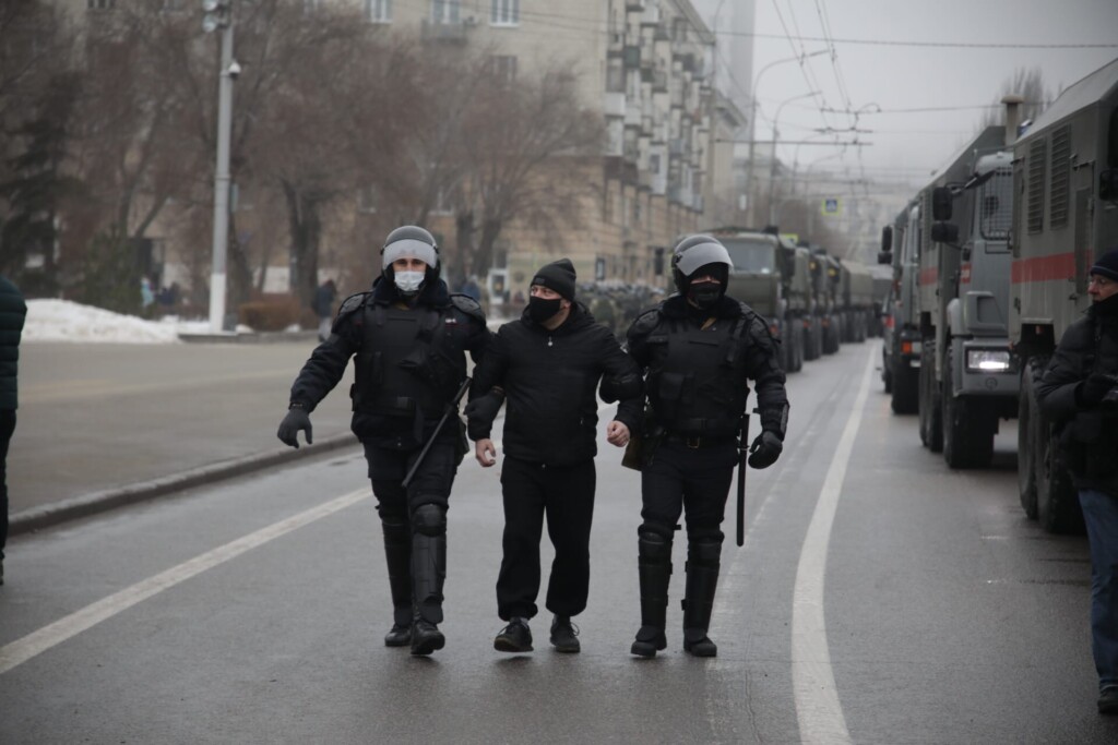 "Толпа не знала, что делать": 31 января на акции в Волгограде полицейских было больше протестующих в несколько раз