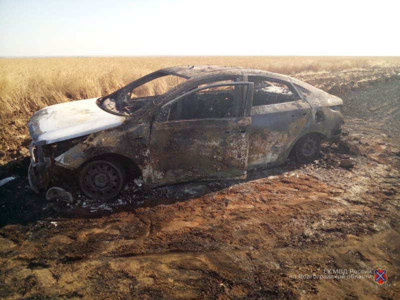 “Машина неожиданно загорелась”: за губительный пожар на поле волгоградскому фермеру грозит тюрьма