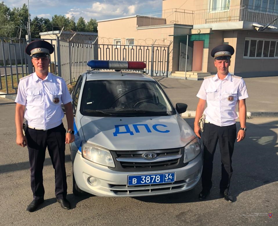 Инспекторы ДПС помогли спасти ребенка на трассе «Сызрань-Волгоград»