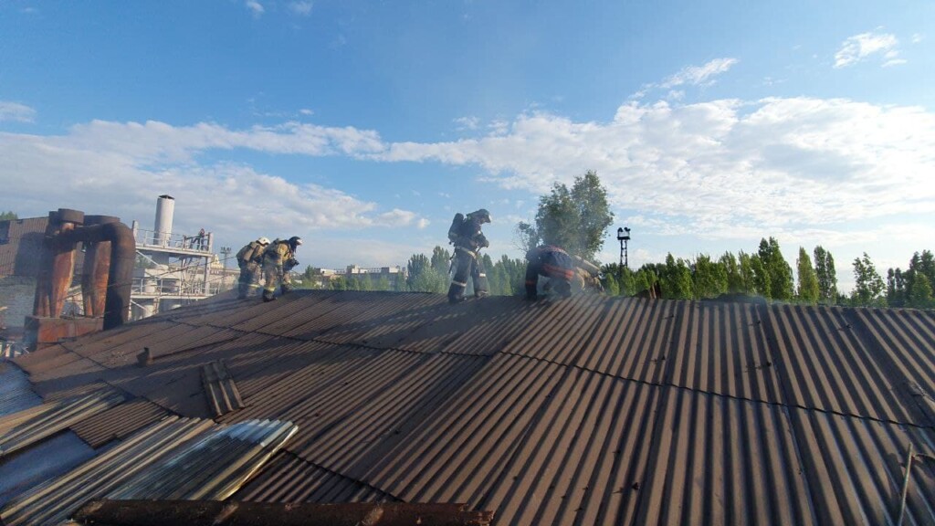 Ранним утром в центре Волгограда тушили пожар