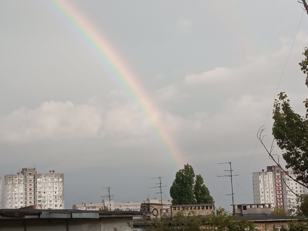 После выборов в небе над Волгоградом появилась двойная радуга