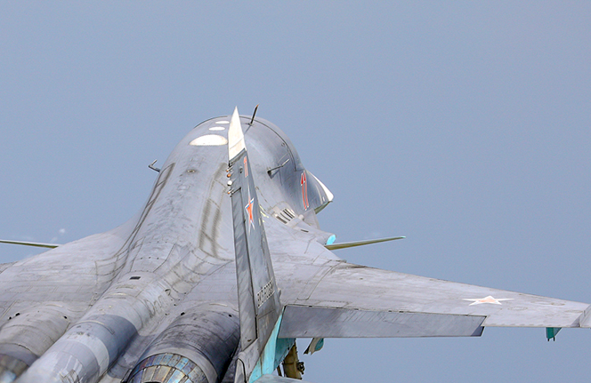 В небе над Волгоградом у самолета «Су-27» отказало кислородное оборудование