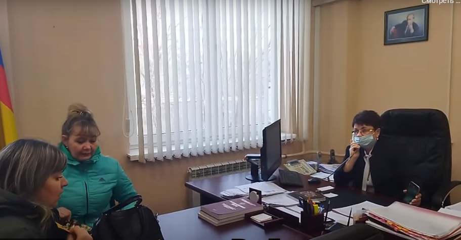 Оштрафована одна из активисток, ворвавшаяся в офис Роспотребнадзора в Волгограде