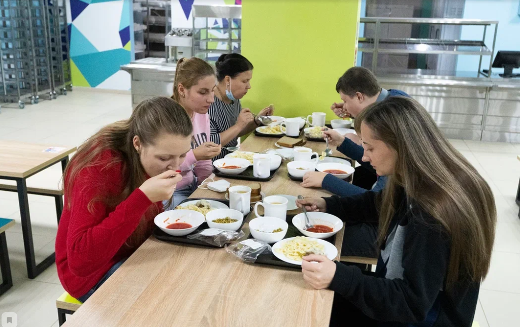 Первое в области школьное кафе представляет Волгоград на Всероссийском конкурсе питания