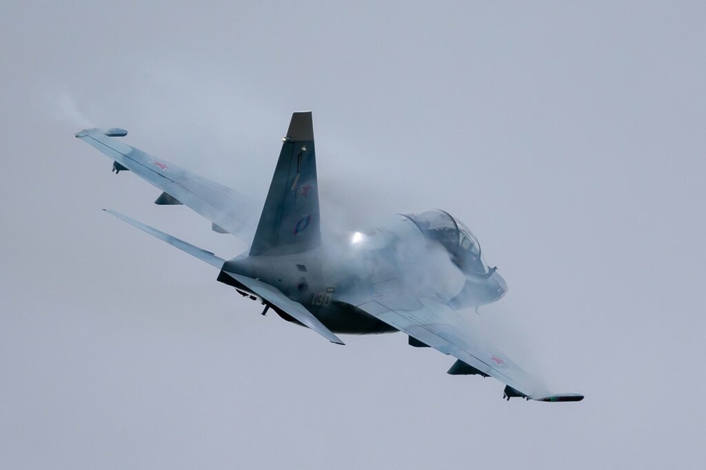 В небе над Волгоградом у боевого самолета отказало кислородное оборудование