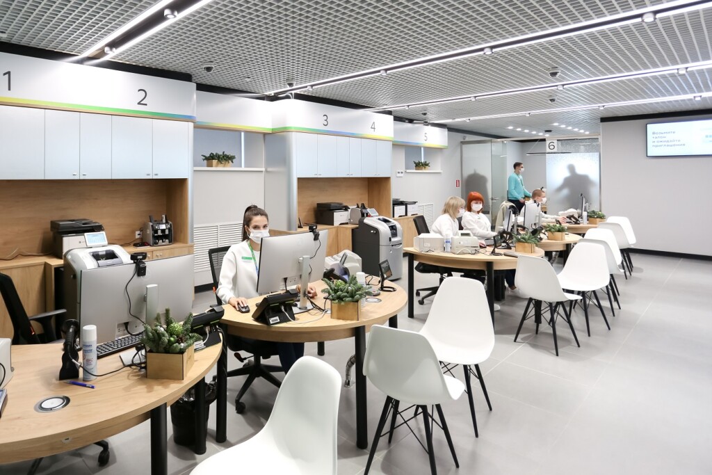 Новые современные офисы Сбера открылись в Волгограде