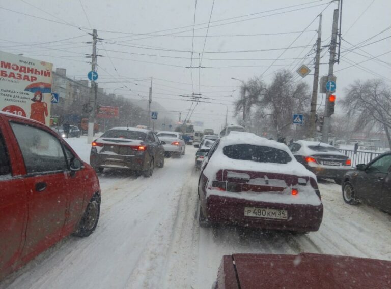Новая неделя в Волгограде начнется со снегопада