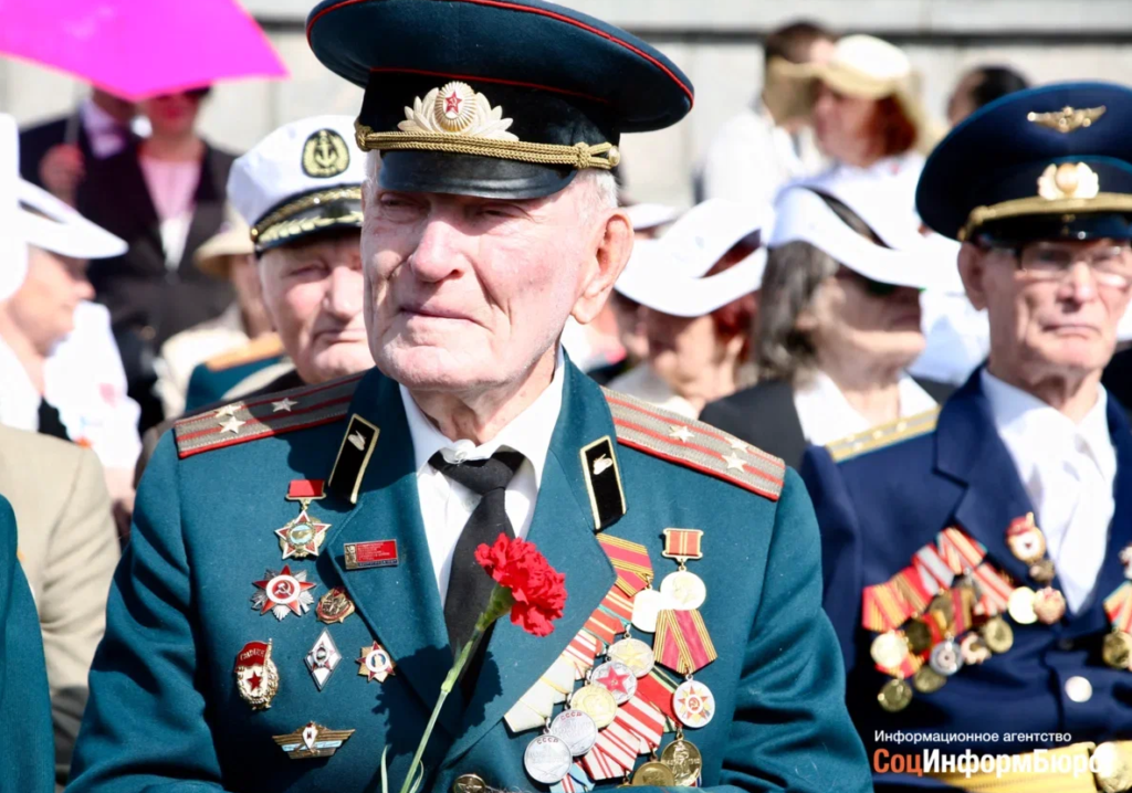 Губернатор поручил чиновникам в Волгоградской области адресно обойти всех ветеранов