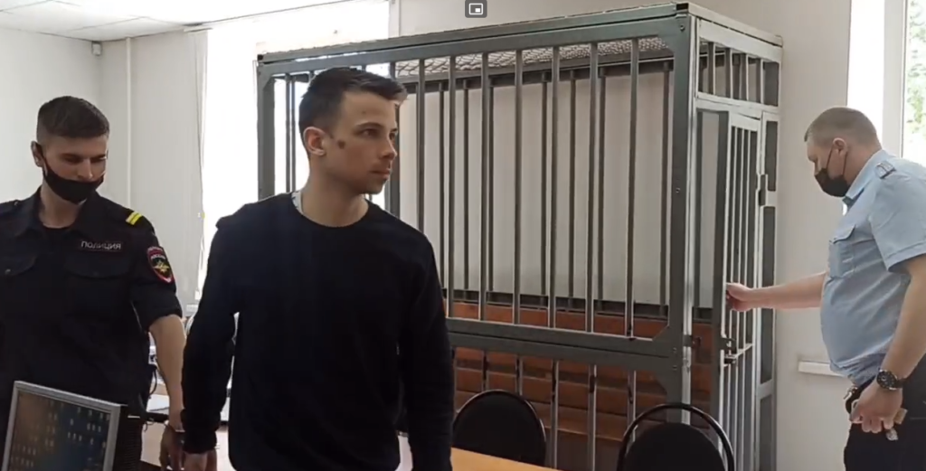 В Волгограде взят под стражу Денис Сердюк за поджог военного комиссариата