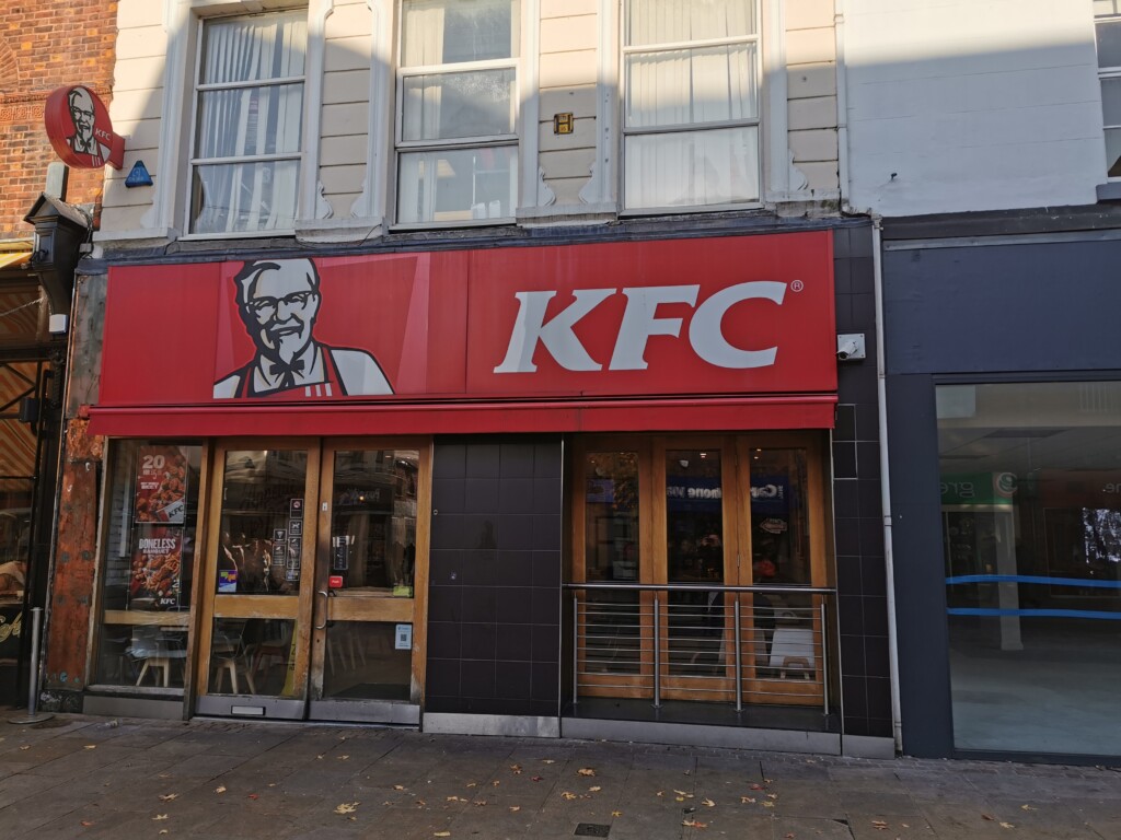 KFC по примеру Макдоналдс собирается продать свои рестораны российским предпринимателям