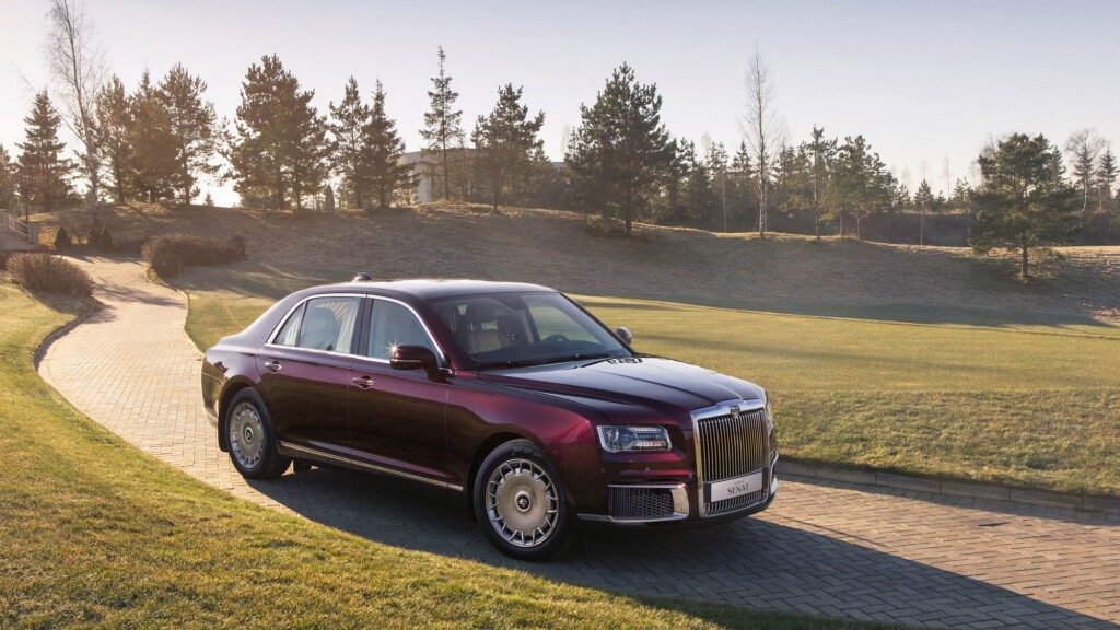 Российский Aurus включили в список автомобилей, подпадающих под «налог на роскошь»