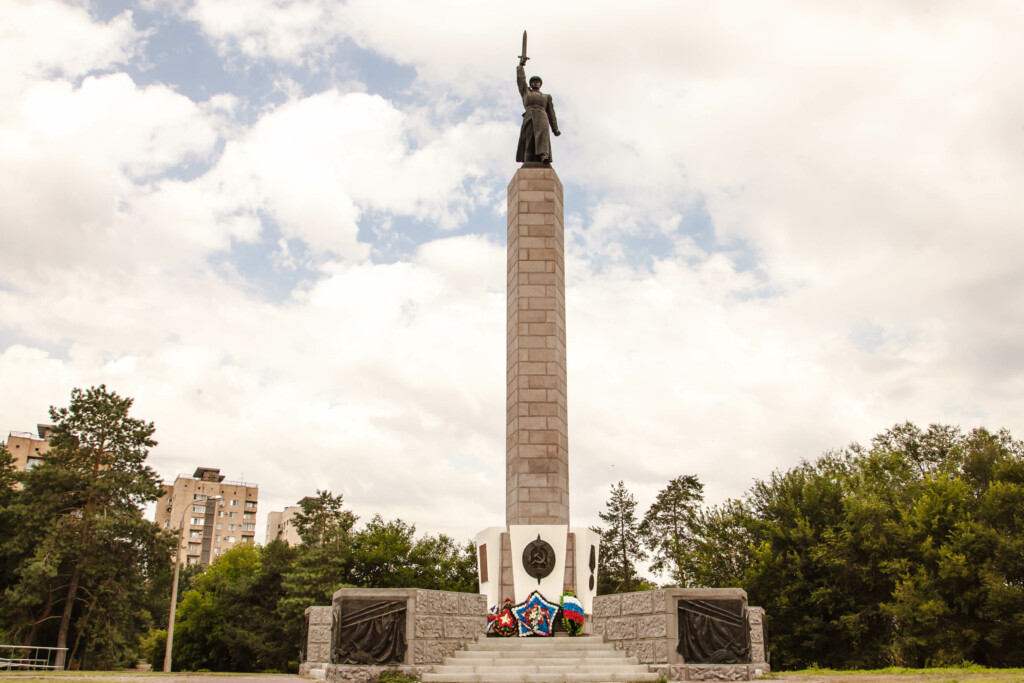 В Ворошиловском районе Волгограда восстановят памятник воинам 10-ой Дивизии НКВД