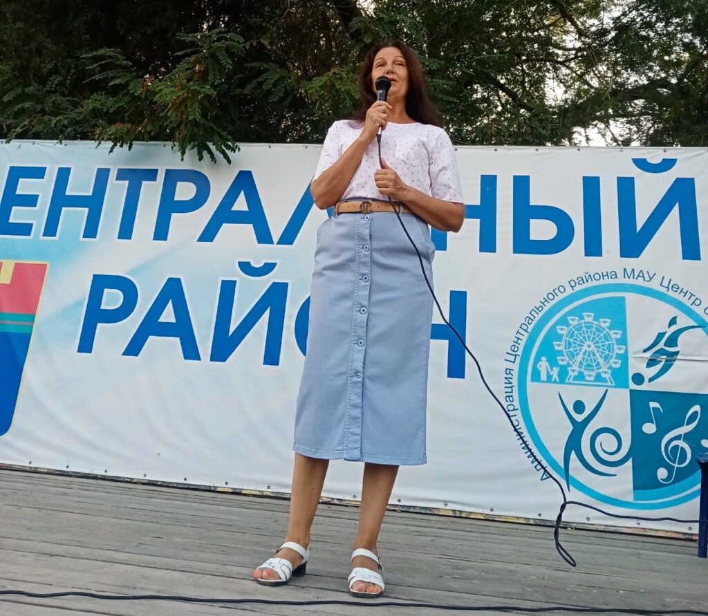 В Комсомольском саду снова открывается «Свободный микрофон»
