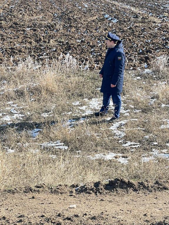 Прокуратура Волгоградской области защищает память павших: проверка повреждения неучтенного воинского захоронения