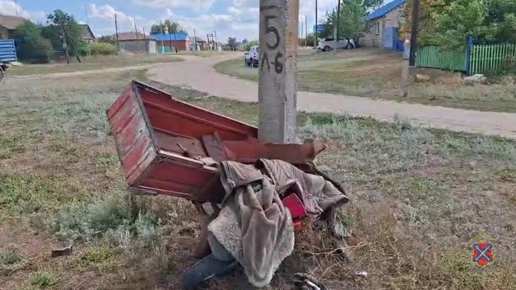 Пьяный отец разбился на мотоцикле с ребенком, приведя к гибели сына