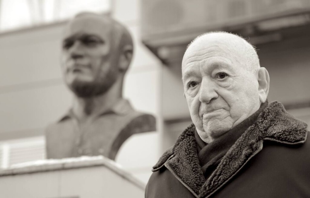 Губернатор Волгоградской области почтил память выдающегося футбольного деятеля Никиты Симоняна