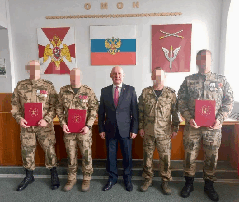 Бойцы волгоградского ОМОН удостоились официальных наград и признания